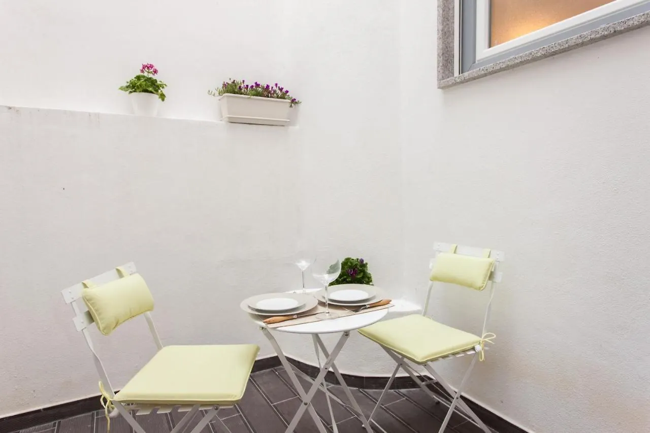 Appartement Feels Like Home S. Bento Luxus with Terrace Lissabon