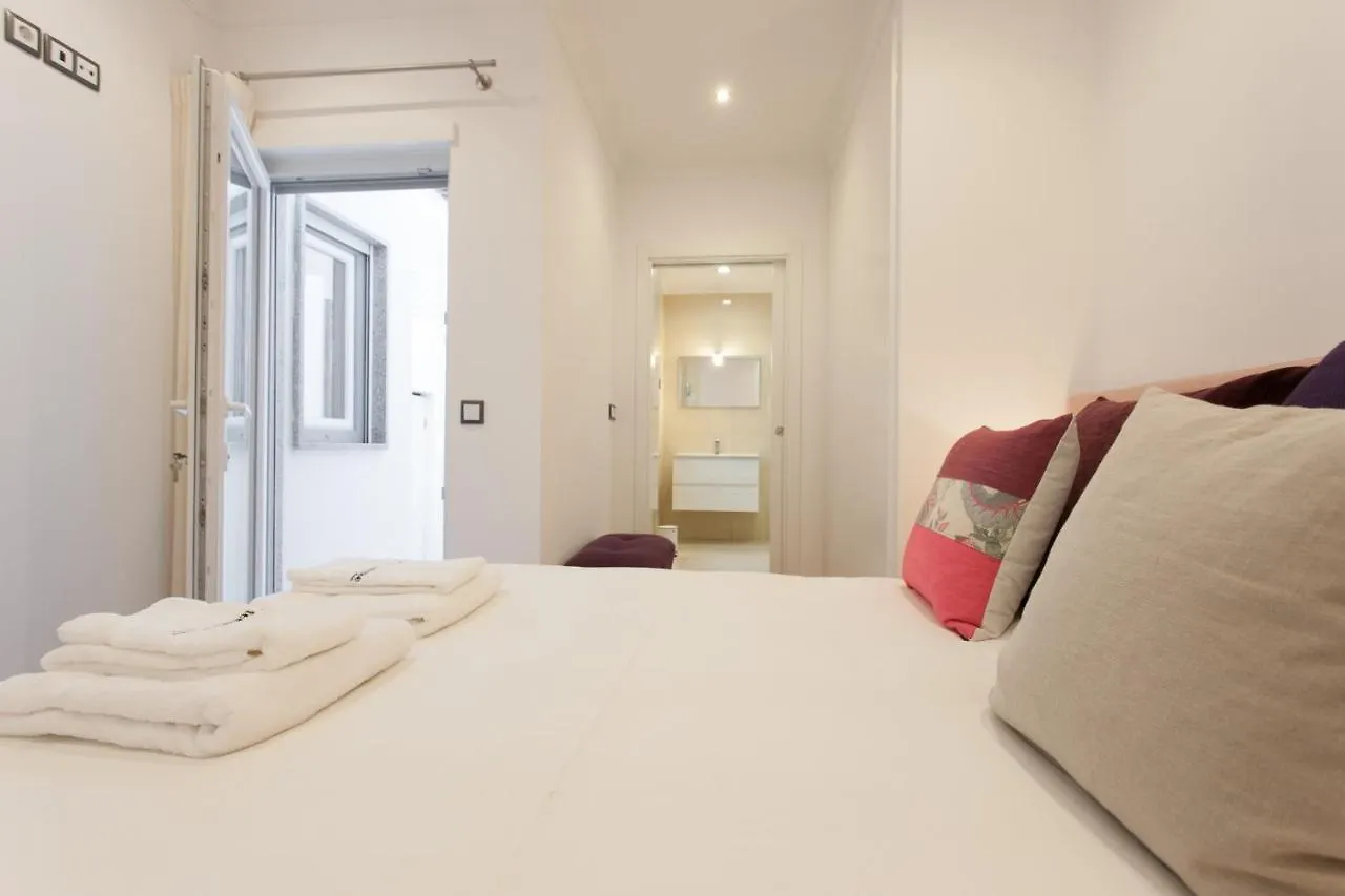 Feels Like Home S. Bento Luxus with Terrace Lissabon 0*,